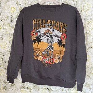 Billabong Crewneck Sweatshirt with Vintage Graphics